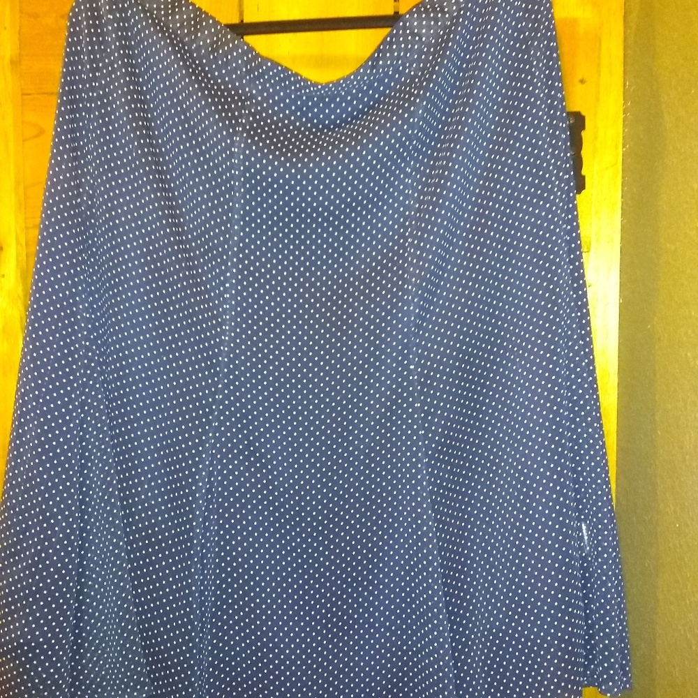 Skirt - Picture 2 of 3